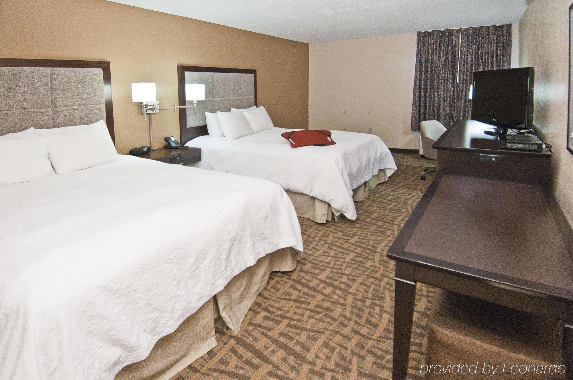 Hampton Inn Jackson Pearl Intrntl Airport Exterior foto